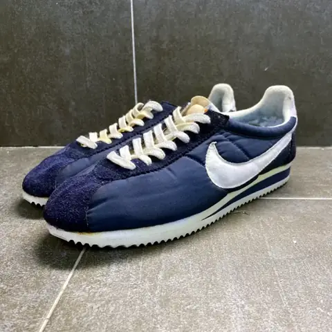 Nike Cortez rénovation après