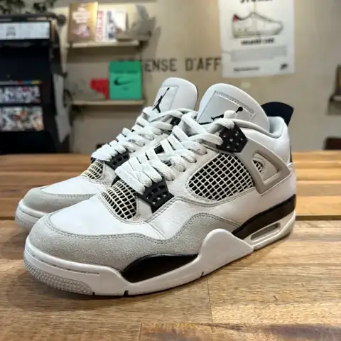 Air Jordan 4 rénovation après